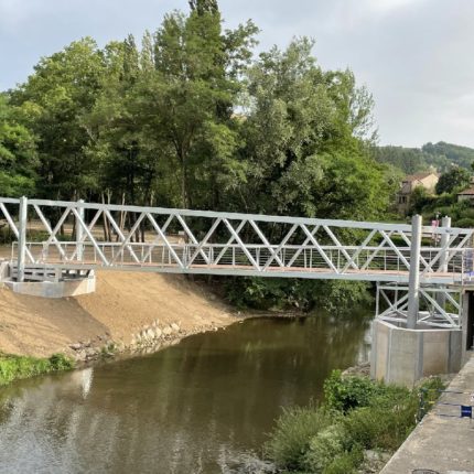 Vue d'ensemble de la passerelle.