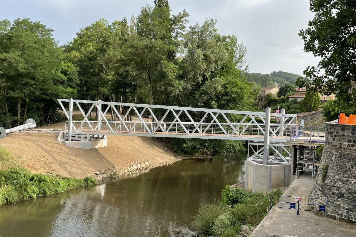 Vue d'emsenble de la passerelle