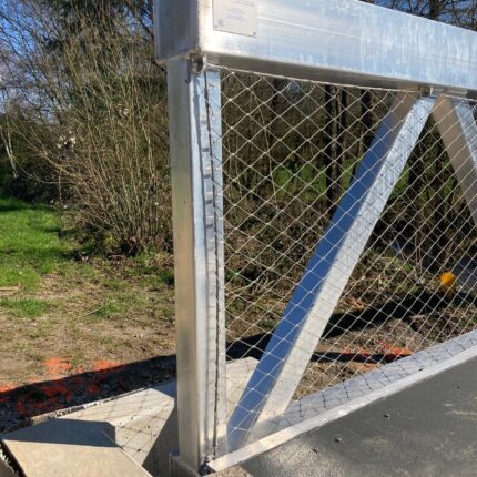 Garde-corps par remplissage filets inox (passerelle 2)