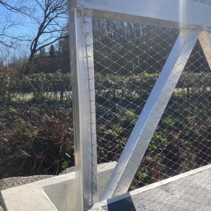 Garde-corps par remplissage filets inox (passerelle 1)