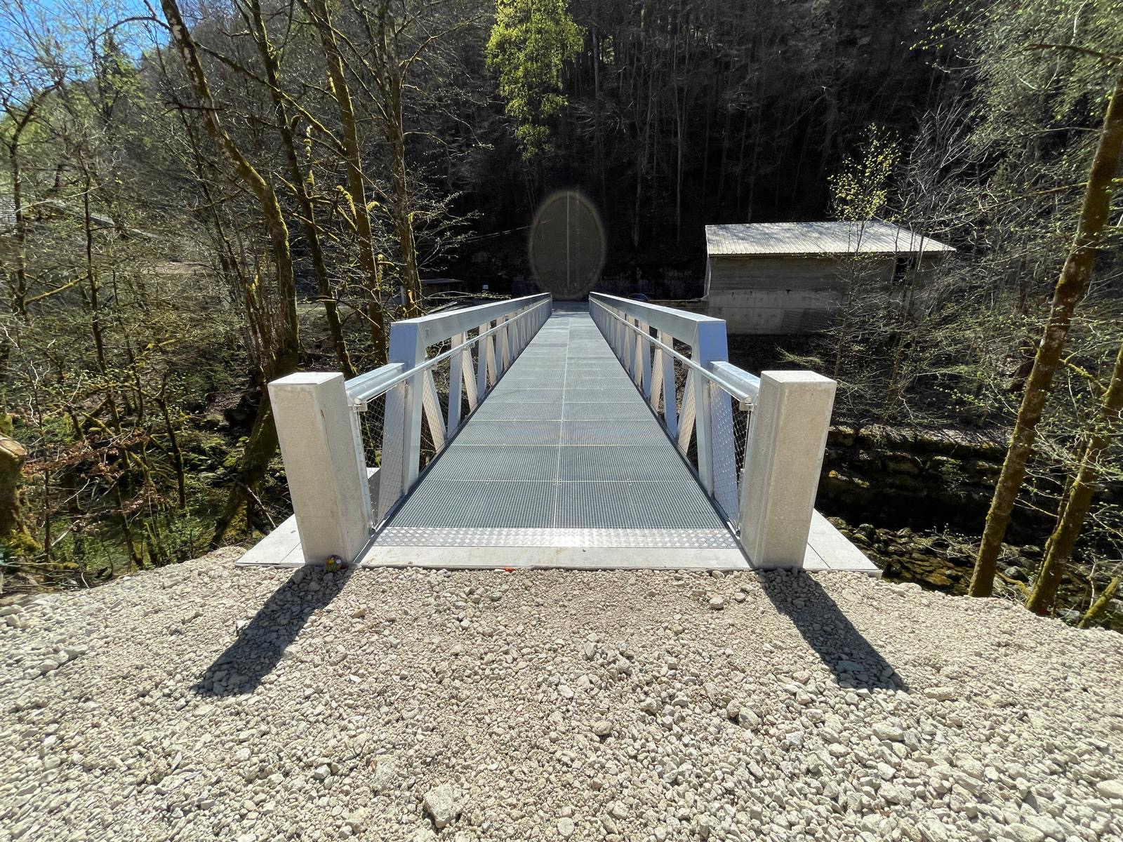 Platelage en caillebotis acier galvanisé maille 19 mm x 19 mm