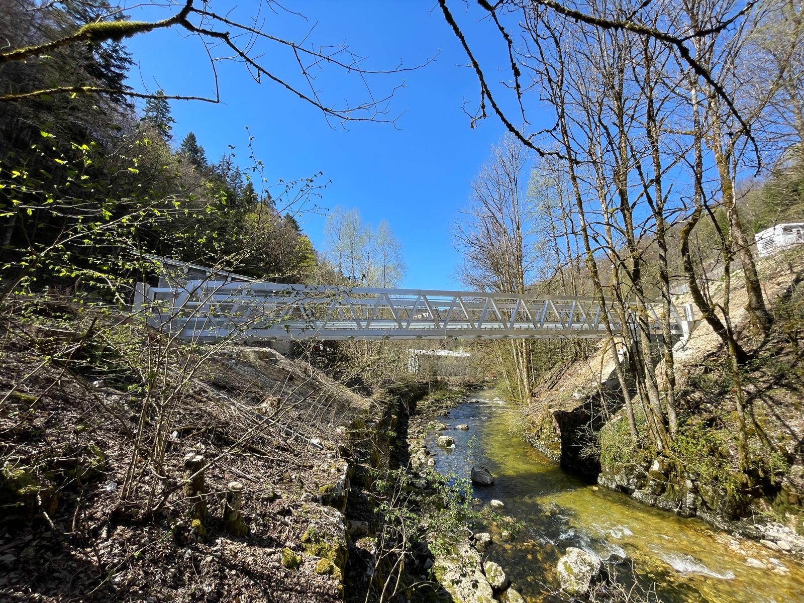 Passerelle piétonne et cyclable – Morez (39)
